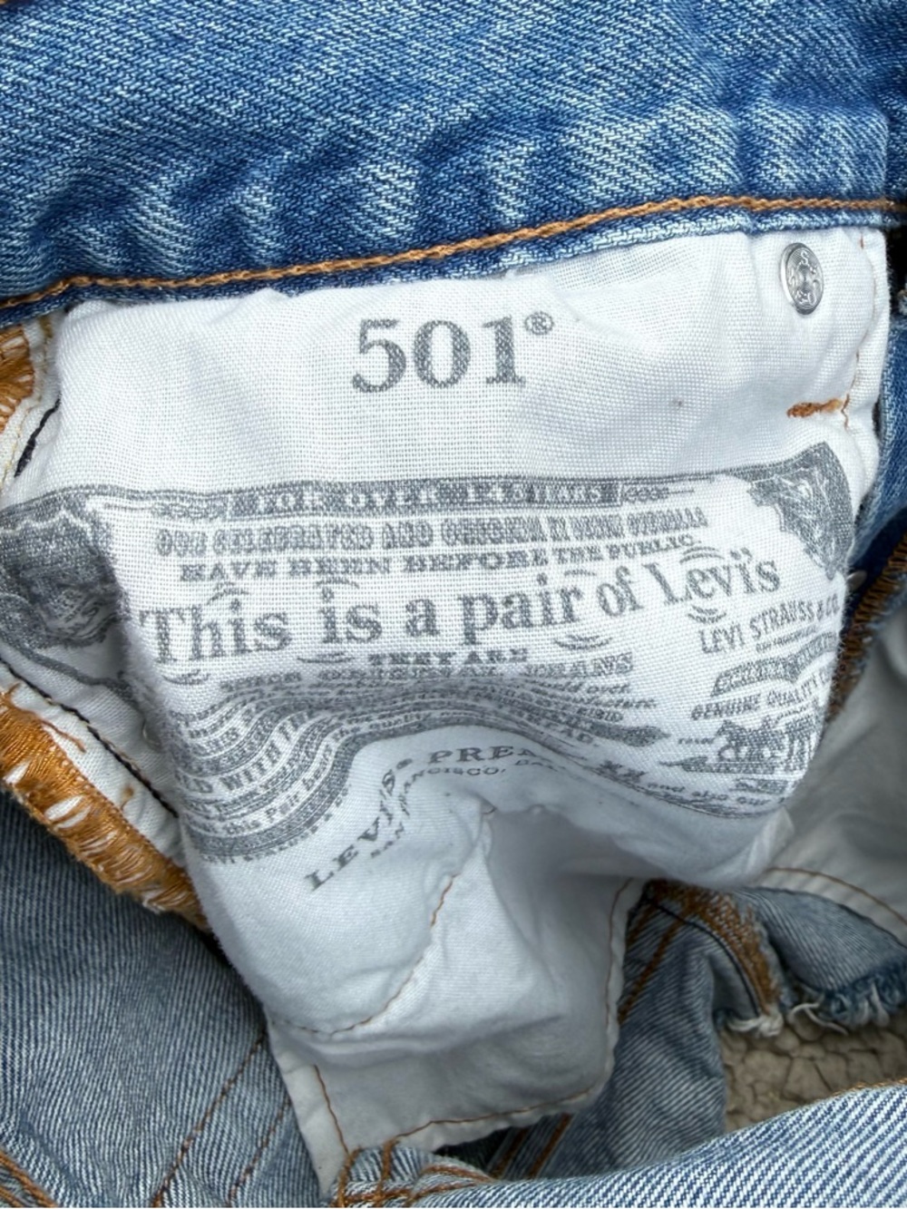 Levi's 501 High Waist Del Norte
Denim Short - Picture 8 of 8